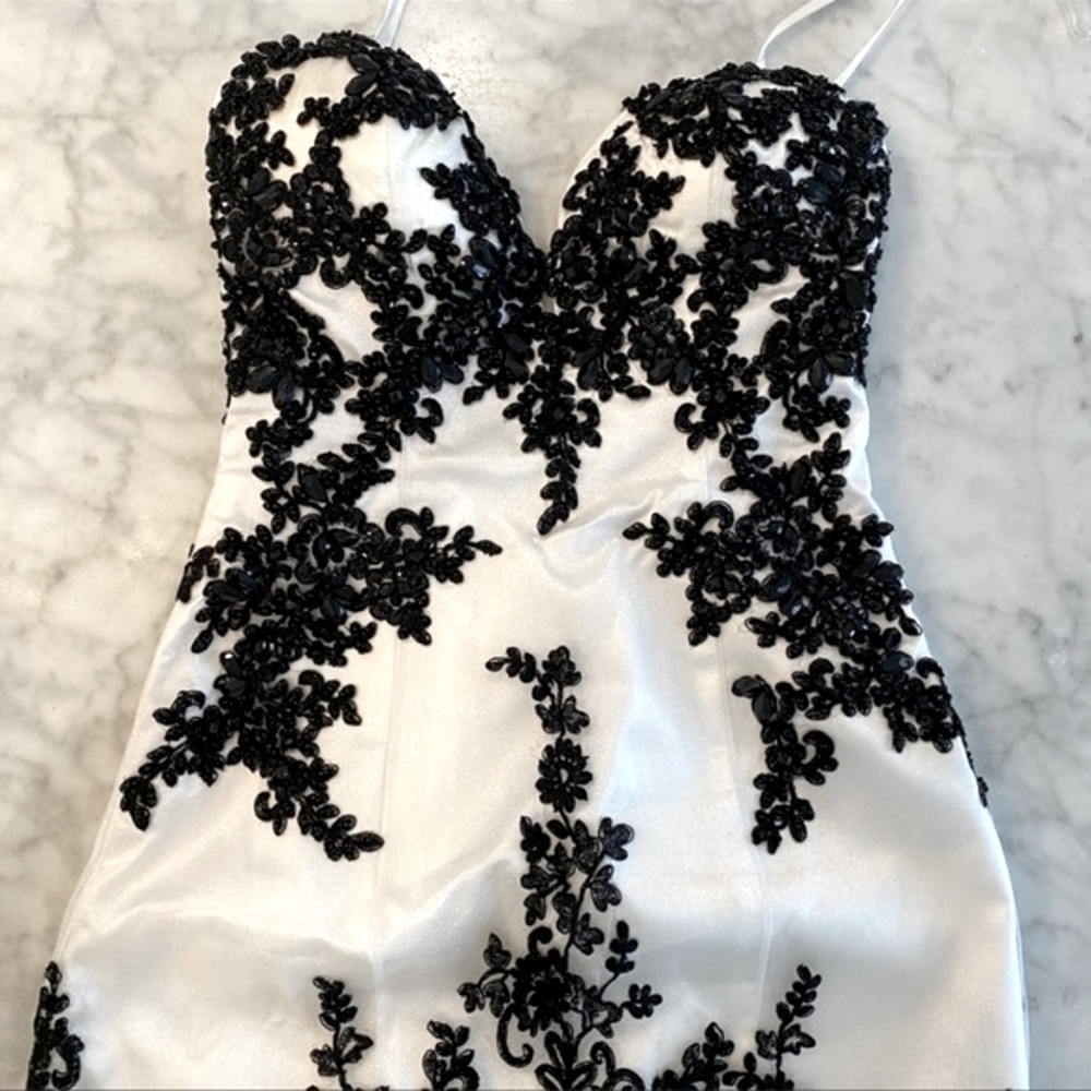 Elegant Black And White High Low Dress